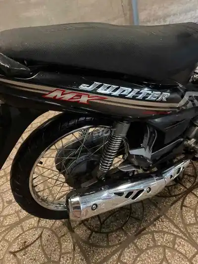 Yamaha Jupiter MX, черный цвет