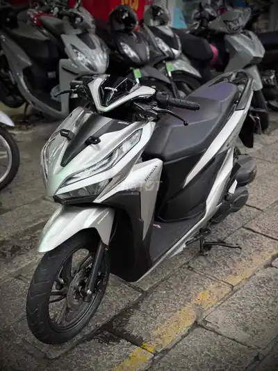 Honda Vario 150 2020 от собственника с оформлением