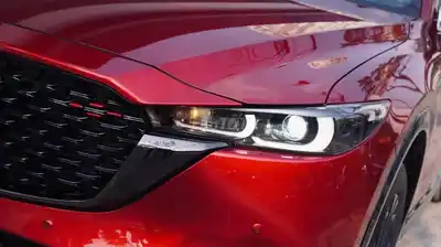 Mazda CX-5 2.0 Deluxe, красная, бензин