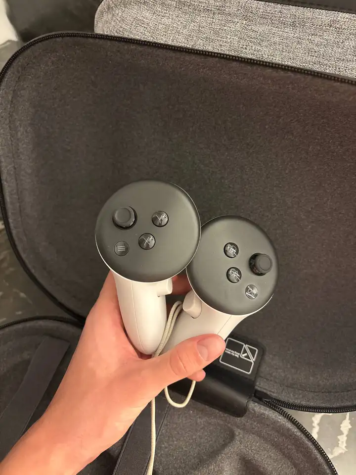 Meta Quest 3 128GB + BOBOVR