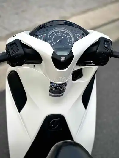 SH 150i 2019 черно-белый / от собственника