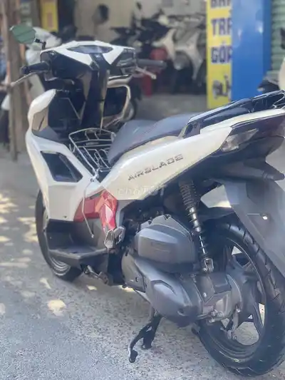 Honda Air Blade Белый Красный Черный 2020