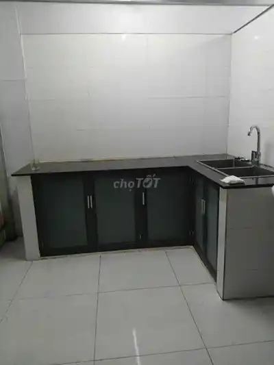 Недорогой дом в аренду, пл. 4*14 с антресолью, Lien Khu 5-6, Бинь Тан