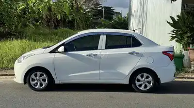 Hyundai Grand i10 1.2 AT 2019 белый автомат