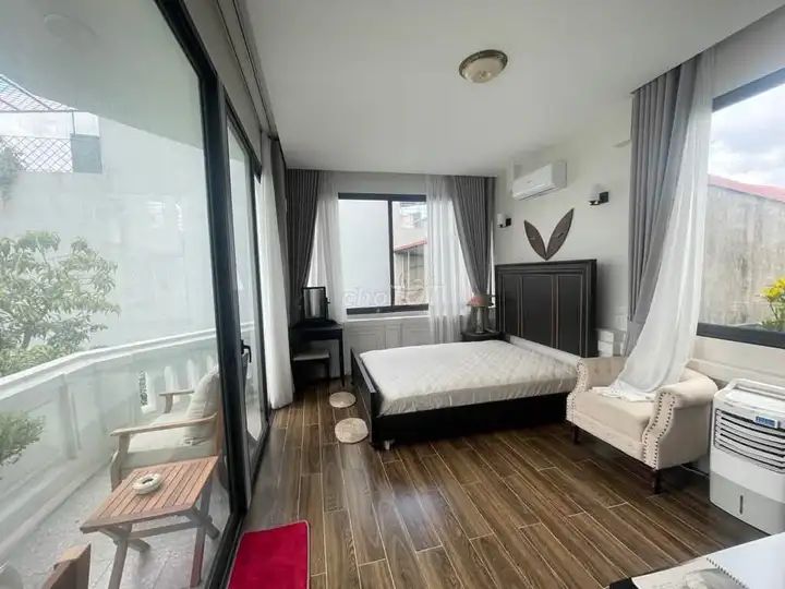 Дом в Бат Кхоае, Лонг Бьен, 236 м², 4 этажа, рядом с Aeon Mall