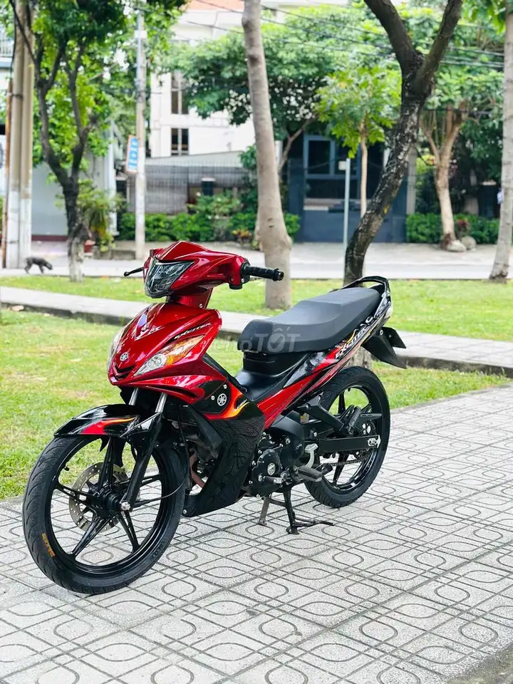 Yamaha Exciter 1S94 красно-черный