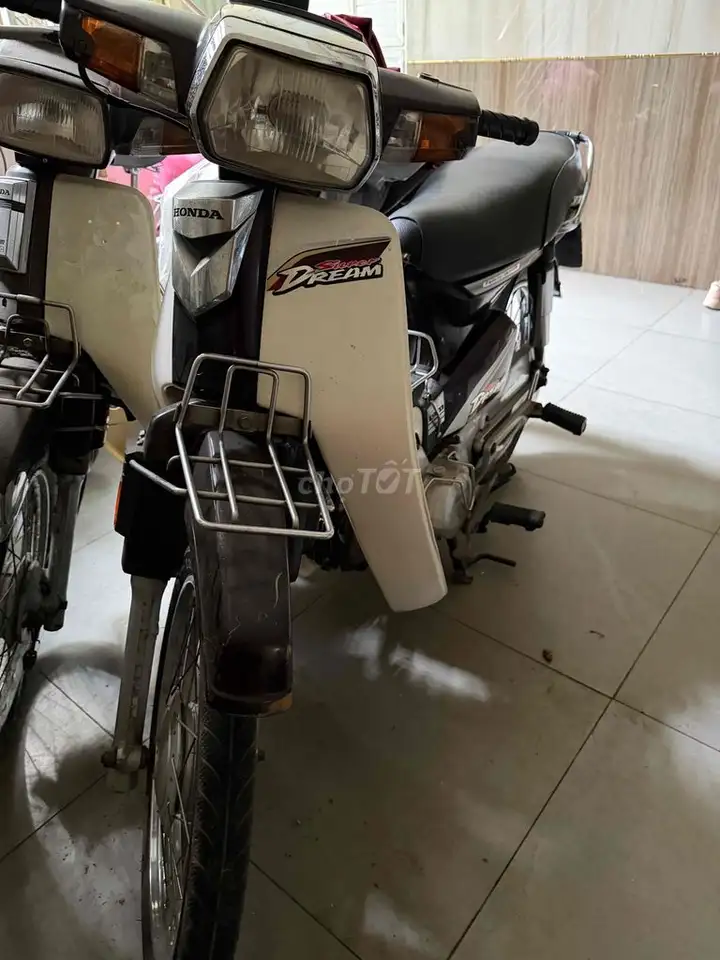 Honda Super Dream 2010 белый, коричневый