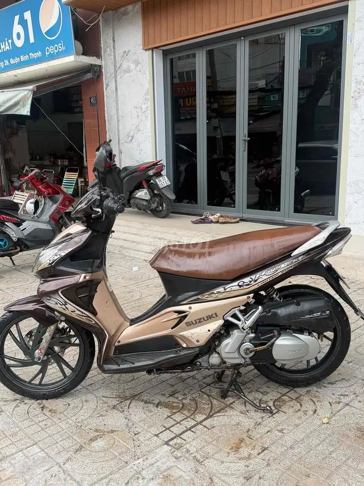 Suzuki Hayate 2010 Коричневый