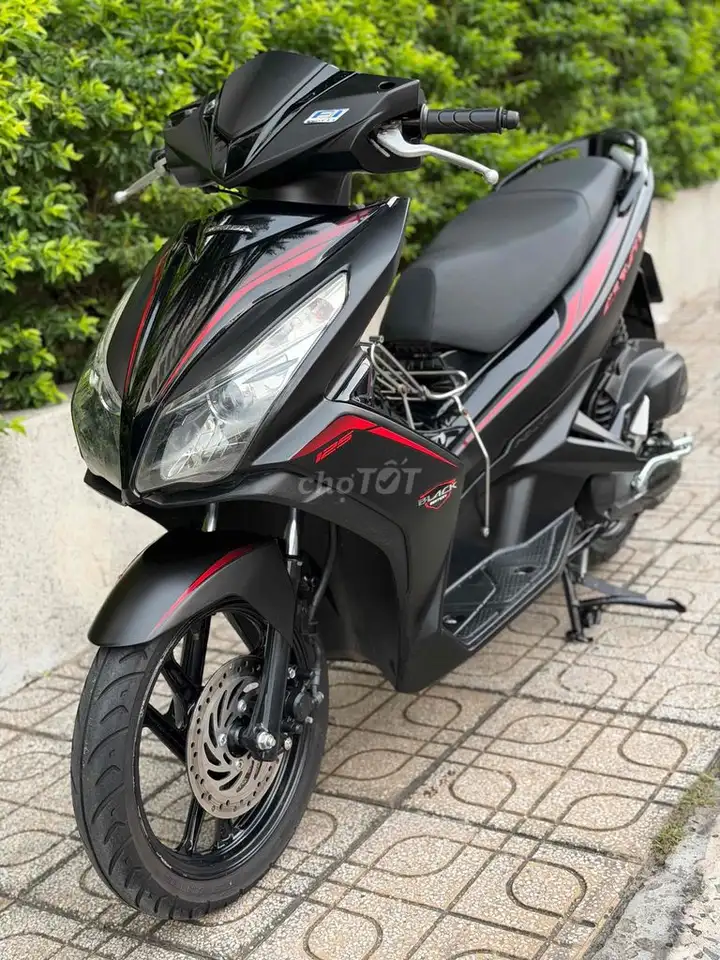 Honda Airblade 125 Fi 2014, черный матовый, оригинал