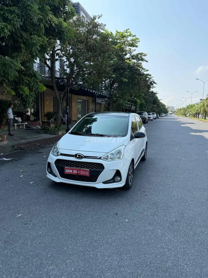 Hyundai Grand i10 Хэтчбек Белый