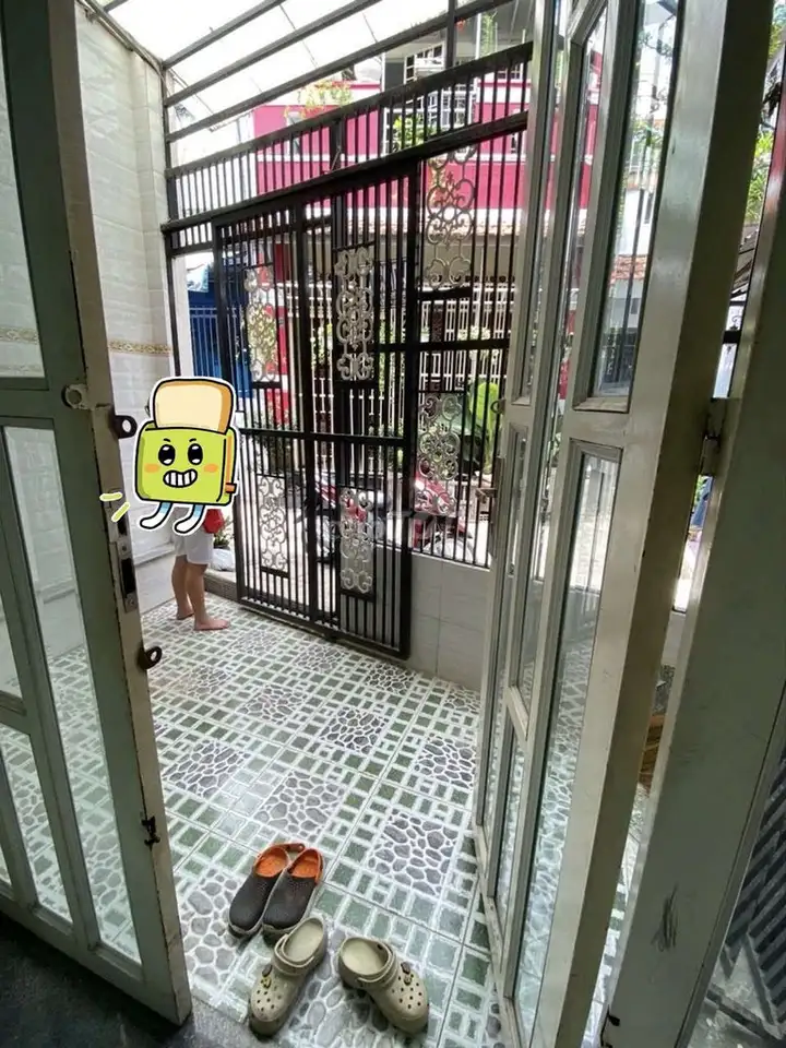 Продам дом 2 этажа, 43 м², ул. Хюэ Хуэ, р-н 10