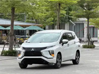 Mitsubishi Xpander MT 2024 Белый 33 000 км
