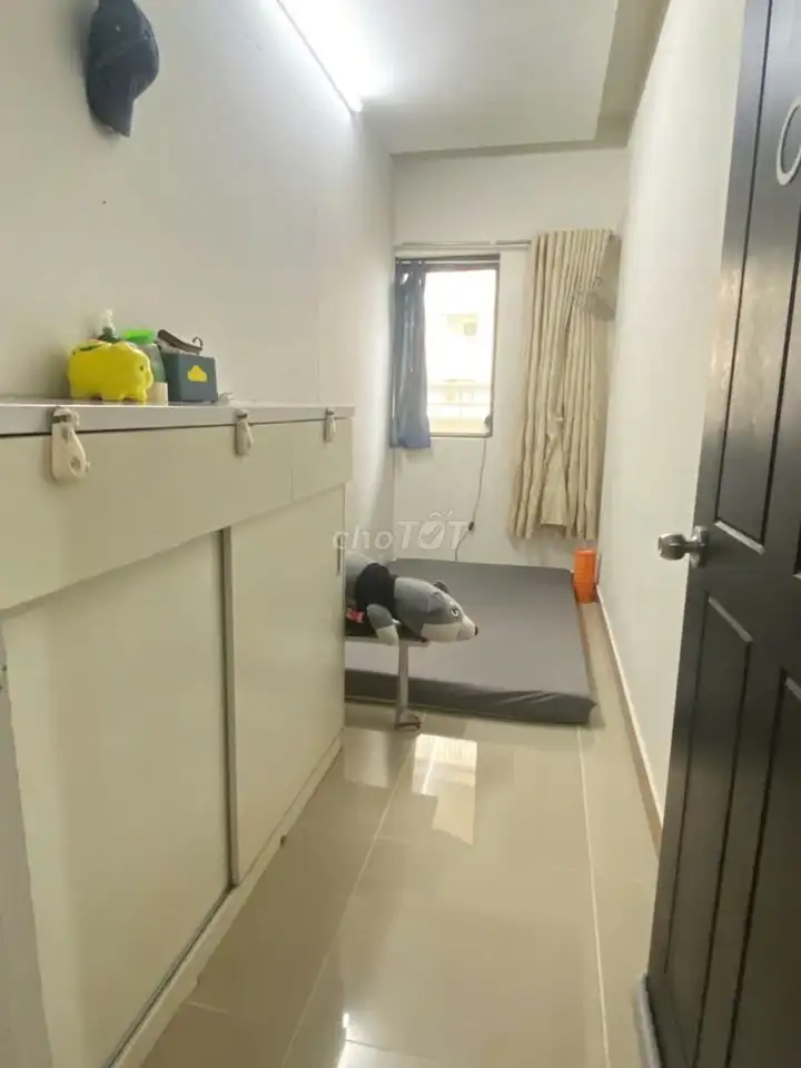 Комнаты с балконом и мебелью у Phu My Hung, Vivo City, от 2 до 2.5 млн