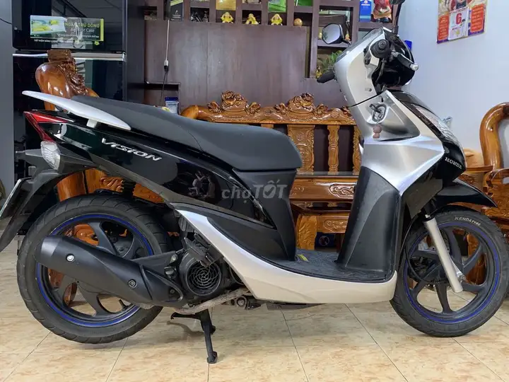 Honda Vision 2012, черный/серебристый, 39358 км