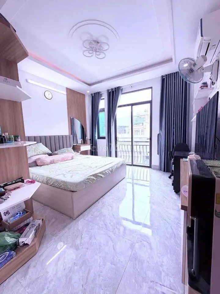 Срочно. ХXH 6м Quang Trung. 50м2. 4 этажа. Полный пакет документов