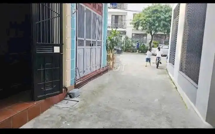 Cho thuê nhà nguyên căn phố Hoa Lâm 36m - 9tr