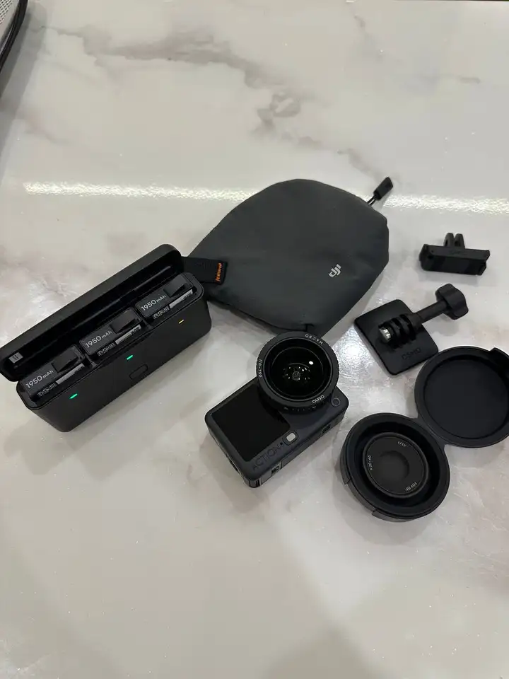 DJI Osmo Action 6 Pro с комплектом аксессуаров