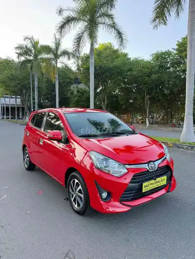 Toyota Wigo 1.2 MT 2018 Красный 76000 км