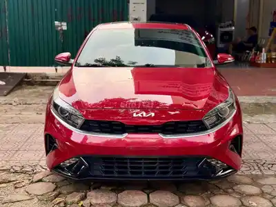 Седан Kia K3 1.6 Luxury 2022, красный, 65000 км