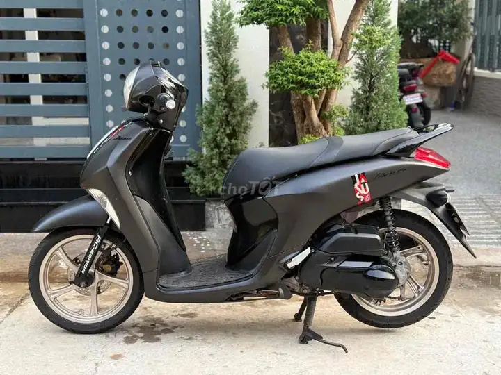 Yamaha Janus Черный Вунгтау