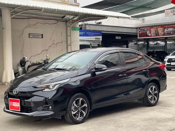 Toyota Vios E MT 2023 — пробег 8000 км — цена договорная