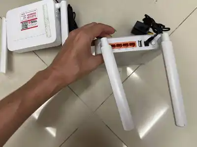 Роутеры Wi-Fi Viettel (2 новых, 2 б/у)