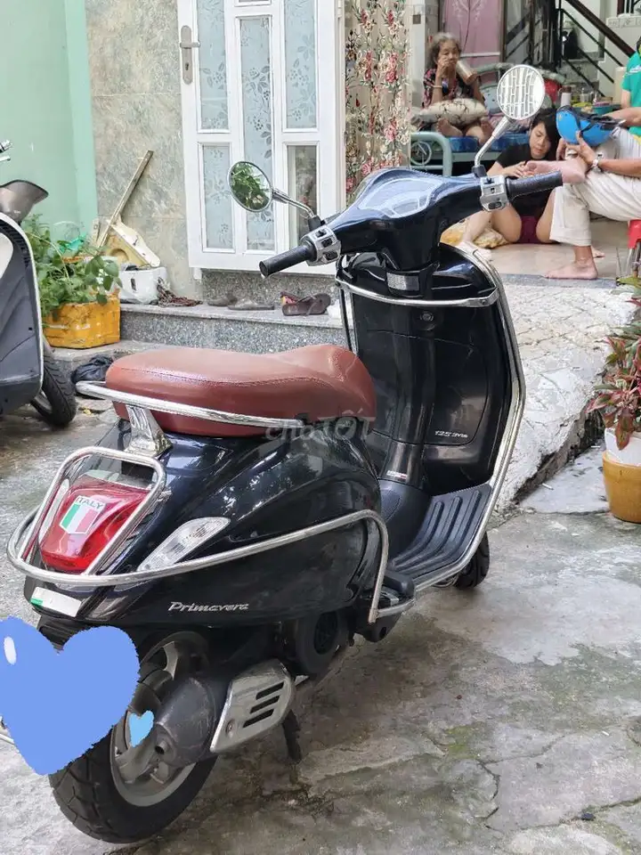 Piaggio Vespa Primavera 2015, черный, 42768 км