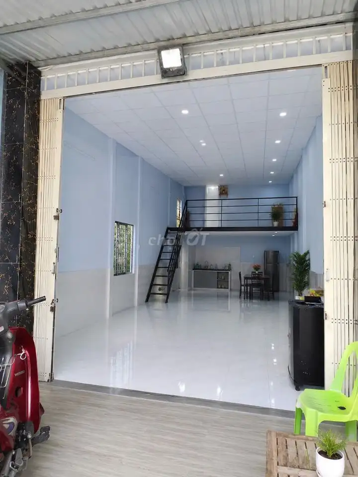 Аренда дома, ул. Куок Ло 50, Бинь Чань, 60 м²