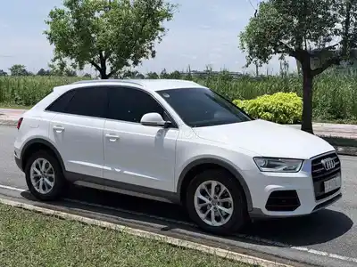 Ауди Q3 2015, 2,0 л, белый, 151 000 км