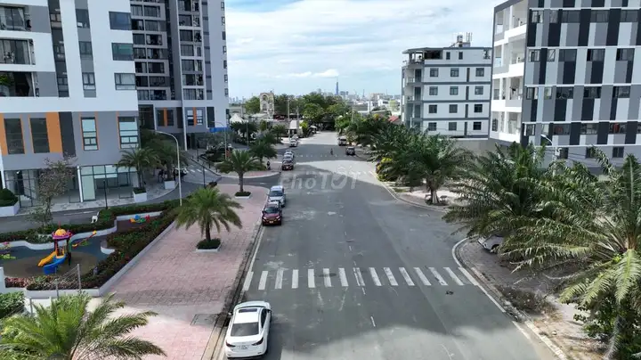 Срочно продаю квартиру 58 м² в центре 2-го района