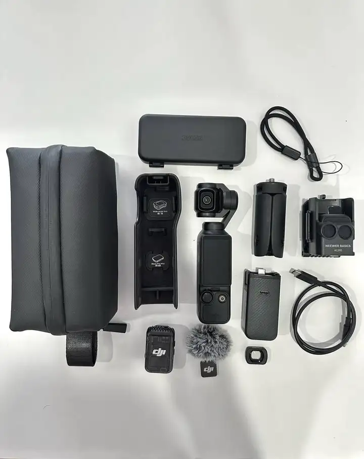 DJI Osmo Pocket 3 Creator Combo