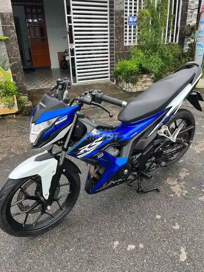 Honda Sonic синий белый, мотоцикл с ручным сцеплением