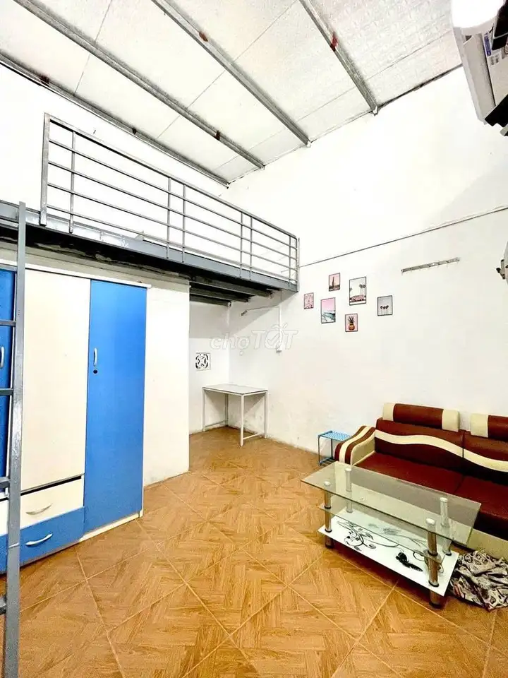 Сдается комната, Линь Нам