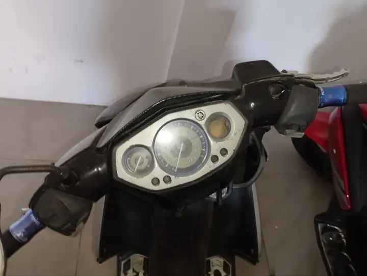 Yamaha Nuvo LX