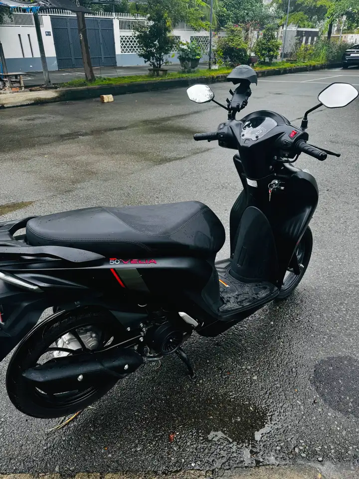 Мотоциклы Espero Velia 50cc (белый и чёрный)