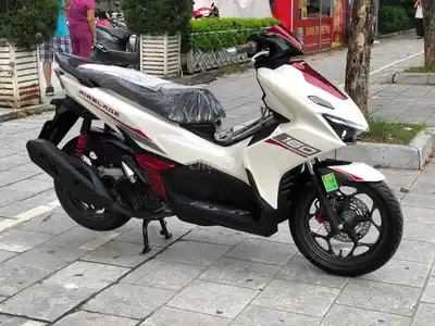 Honda Airblade 160 ABS 2026 Белый красный 1300 км