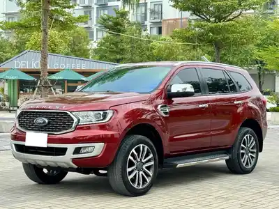 Ford Everest Titanium 1 привод 2021 красный 80 тыс. км