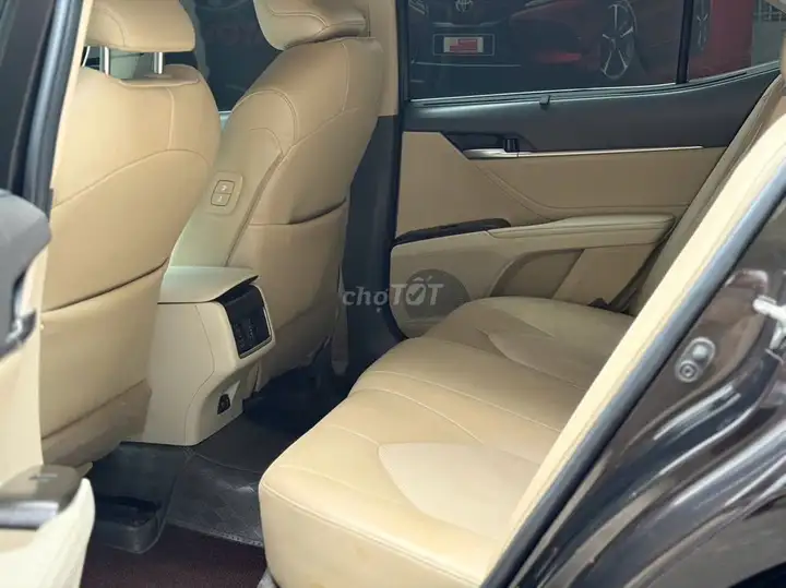 Camry 2.5Q 2019, новый кузов, импорт из Таиланда