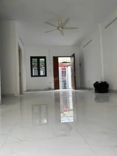 Аренда дома 90м², переулок 135 Дои Кан, Бадинь, с двором