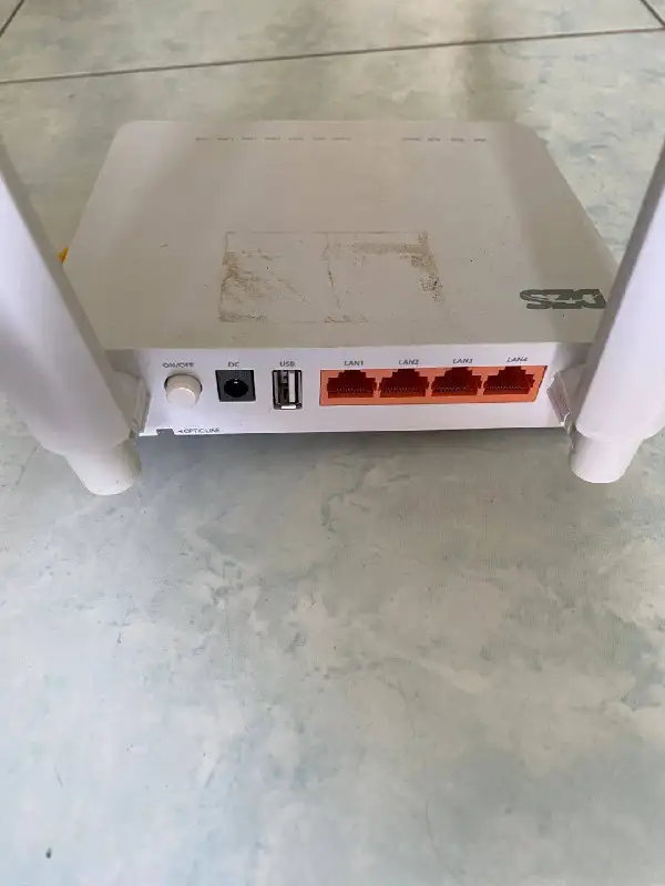 Роутер DASAN H646GM-V GPON WiFi
