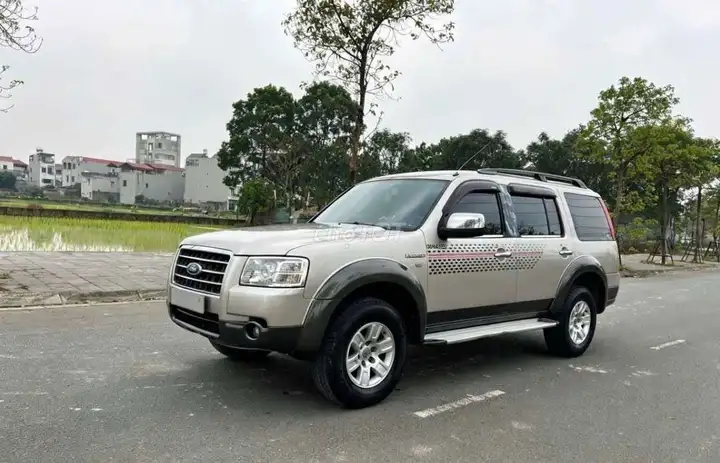 Ford Everest 2008, автоматическая, 7 мест, песочный