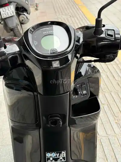 Honda Scoopy 2025 Глянцевый черный 4000км