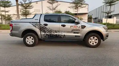 Ford Ranger 2016 XLS Серебристый Автомат