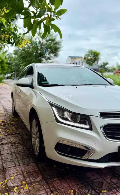 CHEVROLET CRUZE 5 МЕСТ АВТОМАТ БЕЛЫЙ