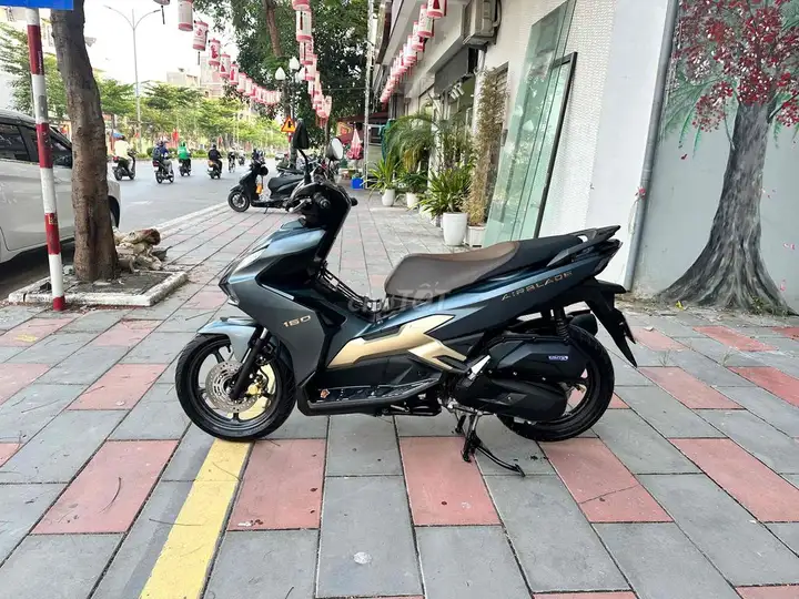 Honda Air Blade 160 ABS Специальная версия 2025
