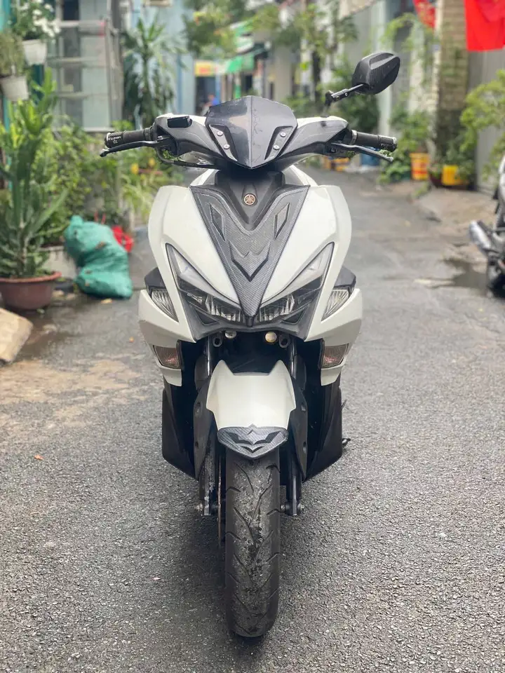 Yamaha NVX 155