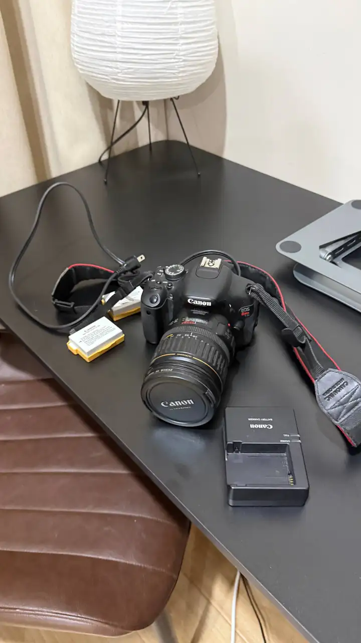 Canon 600D (Rebel T3i) + объектив Canon EF 28–135mm IS USM