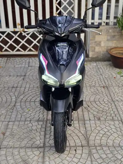 Honda Air Blade 125 4V Sport, матовый черный, максимальная комплектация