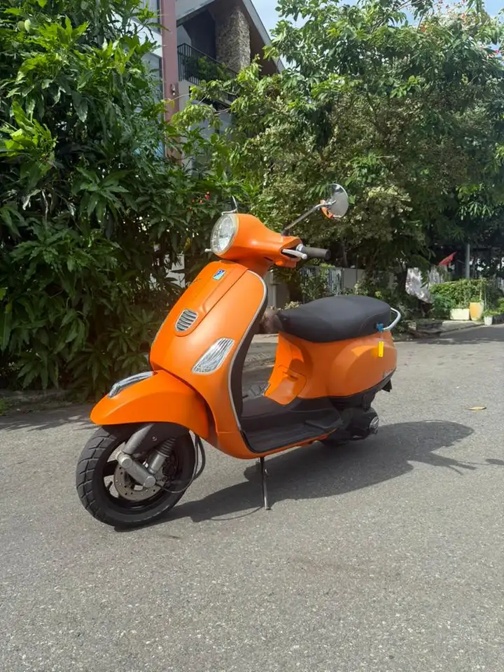 Продам скутер Vespa 2014