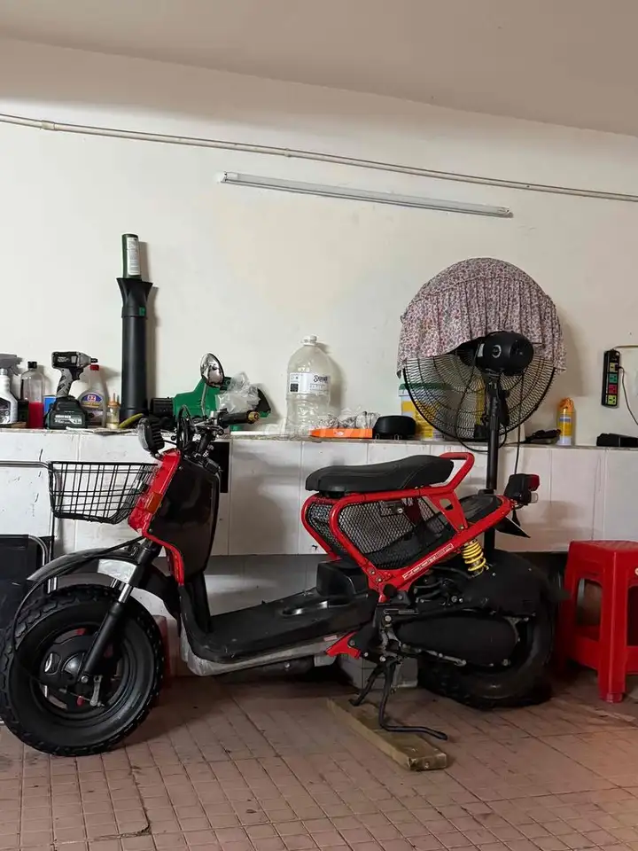 Мопед 50cc, красный/черный